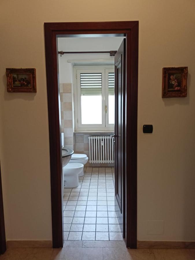 Casa Caty Lägenhet Pinerolo Exteriör bild