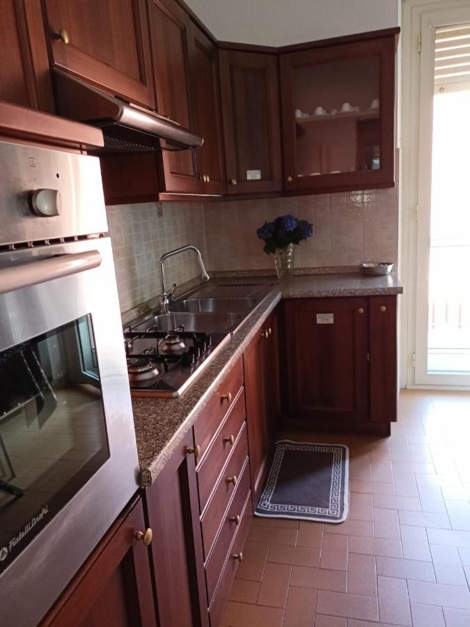 Casa Caty Lägenhet Pinerolo Exteriör bild